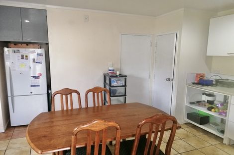 Photo of property in 21 Glennandrew Drive, Half Moon Bay, Auckland, 2012