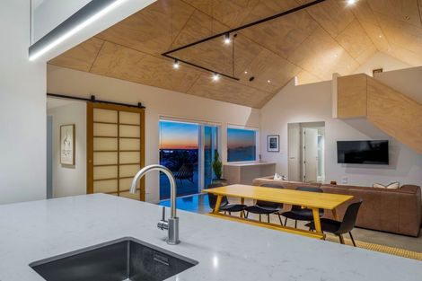 Photo of property in 2 Rangeview Rise, Foxton Beach, Foxton, 4815