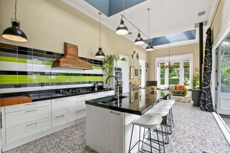 Photo of property in 7 Brookes Street, Inglewood, 4330