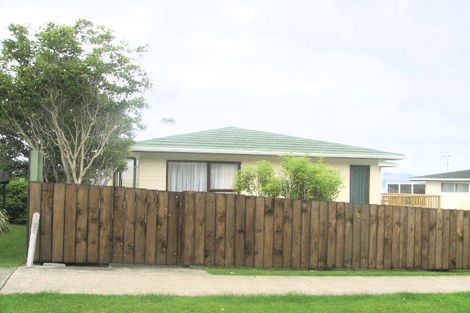 Photo of property in 51 Acacia Avenue, Maungaraki, Lower Hutt, 5010