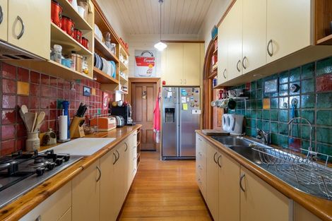 Photo of property in California House, 29 Collingwood Street, The Wood, Nelson, 7010