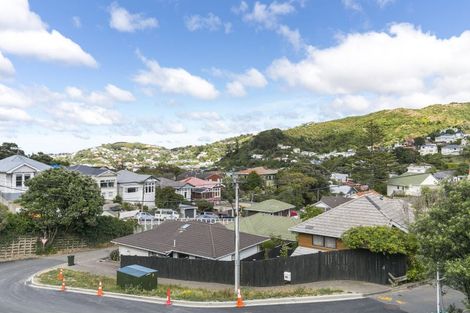 Photo of property in 83 Melbourne Road, Island Bay, Wellington, 6023