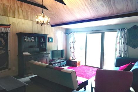 Photo of property in 26 Mackinnon Terrace, Sunshine Bay, Queenstown, 9300