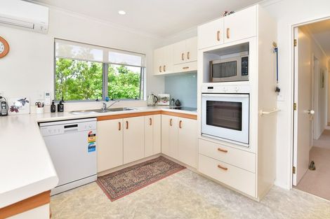 Photo of property in 39b Brightside Road, Stanmore Bay, Whangaparaoa, 0932