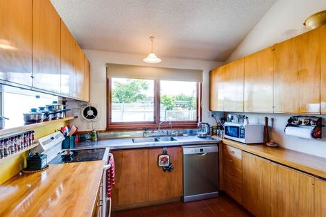 Photo of property in 13 Totara Street, Taradale, Napier, 4112