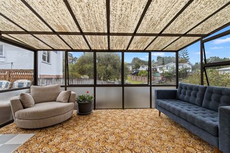 Photo of property in 72 Glendene Avenue, Glendene, Auckland, 0602