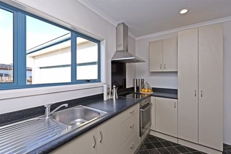 Photo of property in 203 Frimley Avenue, Frimley, Hastings, 4120
