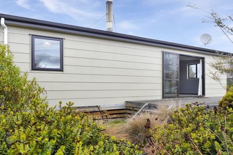 Photo of property in 18 Simons Street, Twizel, 7901