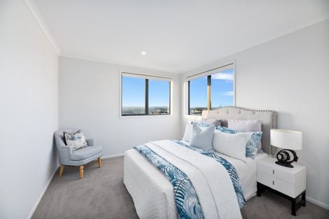 Photo of property in 27 Morus Road, Massey, Auckland, 0614