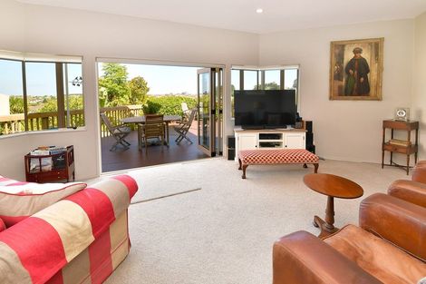 Photo of property in 28 Kensington Terrace, Gulf Harbour, Whangaparaoa, 0930