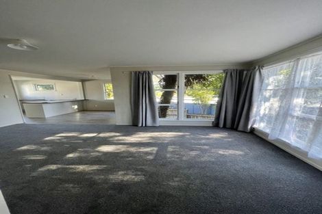 Photo of property in 4 Aronui Terrace, Kelston, Auckland, 0602