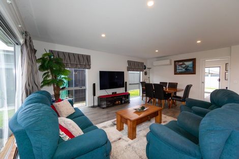 Photo of property in 5 Hurunui Drive, Te Awa, Napier, 4110