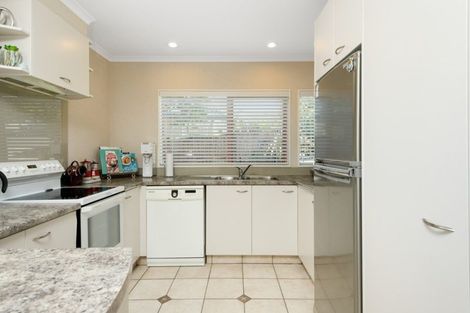 Photo of property in 22 Solander Drive, Welcome Bay, Tauranga, 3112