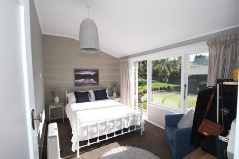 Photo of property in 2 Arthur Street, Holmes Hill, Oamaru, 9401