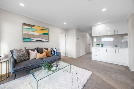 Photo of property in 8 Ballinabreen Road, Flat Bush, Auckland, 2019