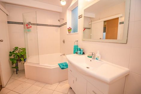 Photo of property in 9a Peakes Road, Saint Johns Hill, Whanganui, 4501