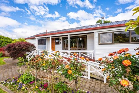 Photo of property in 34 Cambridge Street, Pahiatua, 4910