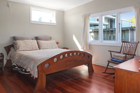 Photo of property in 165 Seabury Avenue, Foxton Beach, Foxton, 4815