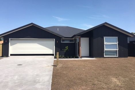 Photo of property in 15 Huanui Close, Papamoa Beach, Papamoa, 3118