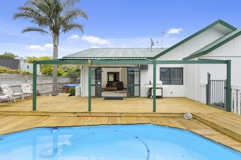 Photo of property in 51 Fairview Place, Te Puke, 3119