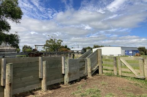 Photo of property in 1339 Main North Road, Urenui, 4375