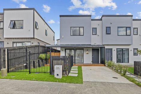Photo of property in 36a Crestview Rise, Papakura, 2110