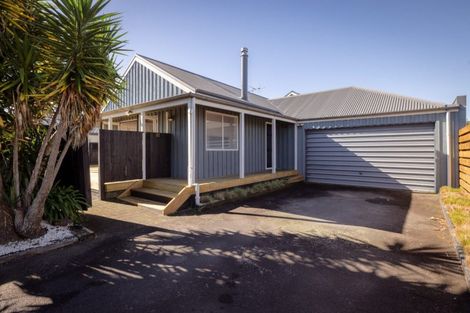 Photo of property in 32 Webb Place, Papamoa Beach, Papamoa, 3118