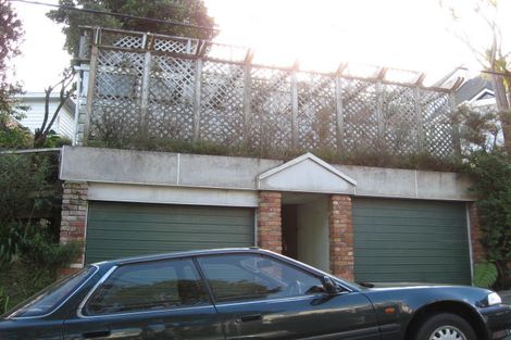 Photo of property in 34 Grove Road, Kelburn, Wellington, 6012