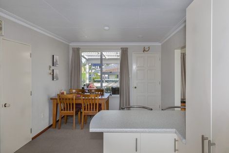 Photo of property in 16 Stuart Street, Holmes Hill, Oamaru, 9401