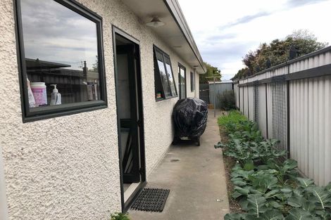 Photo of property in 25a Howard Road, Taradale, Napier, 4112