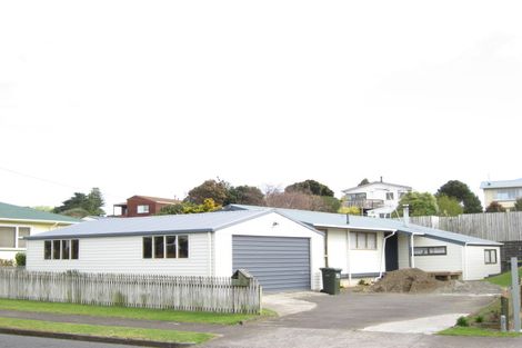 Photo of property in 11 Hua Street, Bell Block, New Plymouth, 4312
