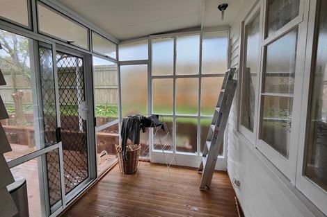 Photo of property in 1 Pollen Crescent, Melville, Hamilton, 3206