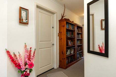 Photo of property in 255 Waikawa Road, Waikawa, Picton, 7220