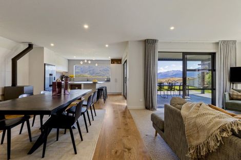 Photo of property in 97 Spur Ridge Rise, Jacks Point, 9371