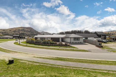 Photo of property in 8 Headley Drive, Lower Shotover, Queenstown, 9304