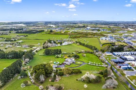 Photo of property in 30 Burberry Road, Karaka, Drury, 2578