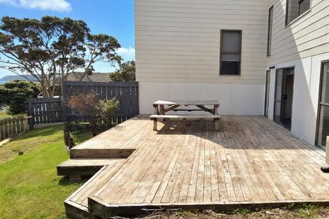 Photo of property in 18 Mercury Way, Whitby, Porirua, 5024