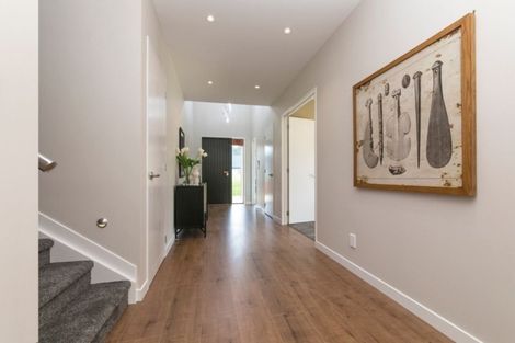 Photo of property in 1 Duchess Way, Riverhead, 0820