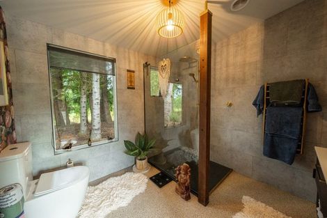 Photo of property in 84 Cover Street, Lumsden, 9730