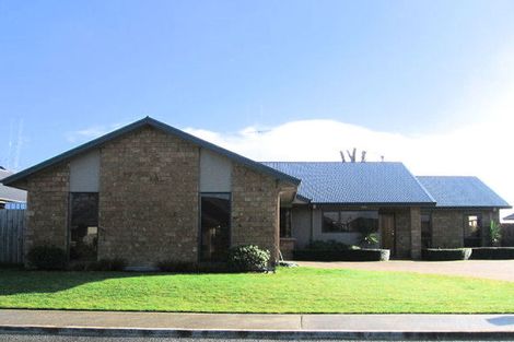 Photo of property in 21 Merlot Place, Rototuna, Hamilton, 3210