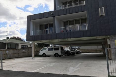 Photo of property in 2 Greensboro Street, Hamilton East, Hamilton, 3216