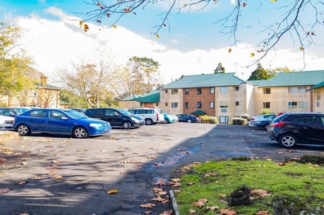 Photo of property in 3/125 Carrington Road, Point Chevalier, Auckland, 1025