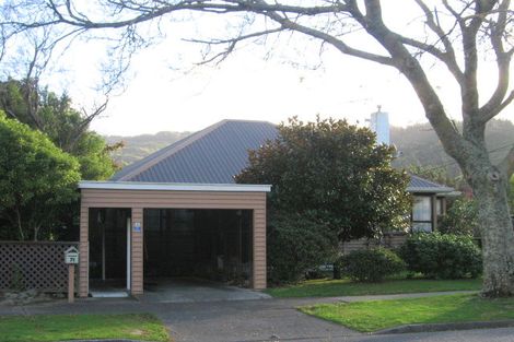 Photo of property in 71 Reynolds Street, Taita, Lower Hutt, 5011