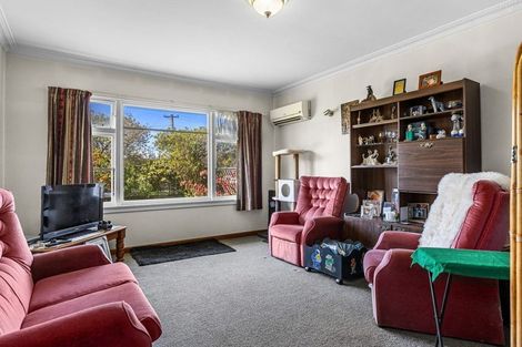 Photo of property in 37 Appleby Crescent, Burnside, Christchurch, 8053