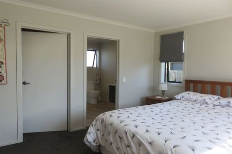 Photo of property in 80a Cox Street, Geraldine, 7930