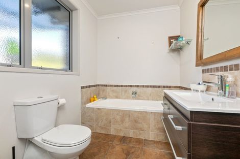 Photo of property in 39 Dayna Avenue, Ohauiti, Tauranga, 3112