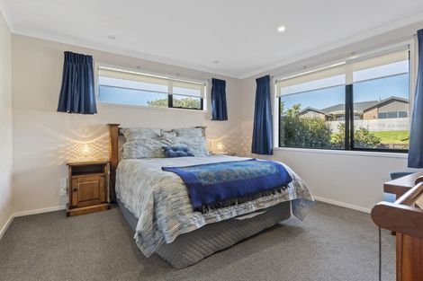 Photo of property in 53 Alberta Road, Glen Avon, New Plymouth, 4312