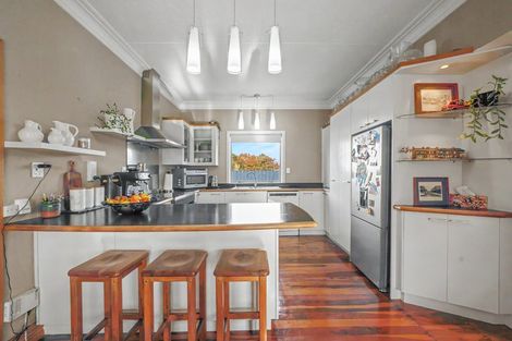 Photo of property in 27 Palmer Street, Grasmere, Invercargill, 9810