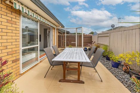 Photo of property in 26 Duke Street, Levin, 5510