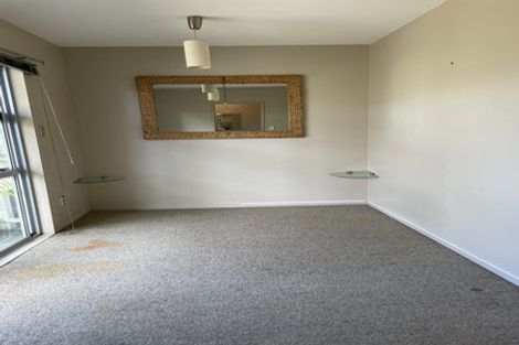 Photo of property in 31/218 Captain Springs Road, Onehunga, Auckland, 1061